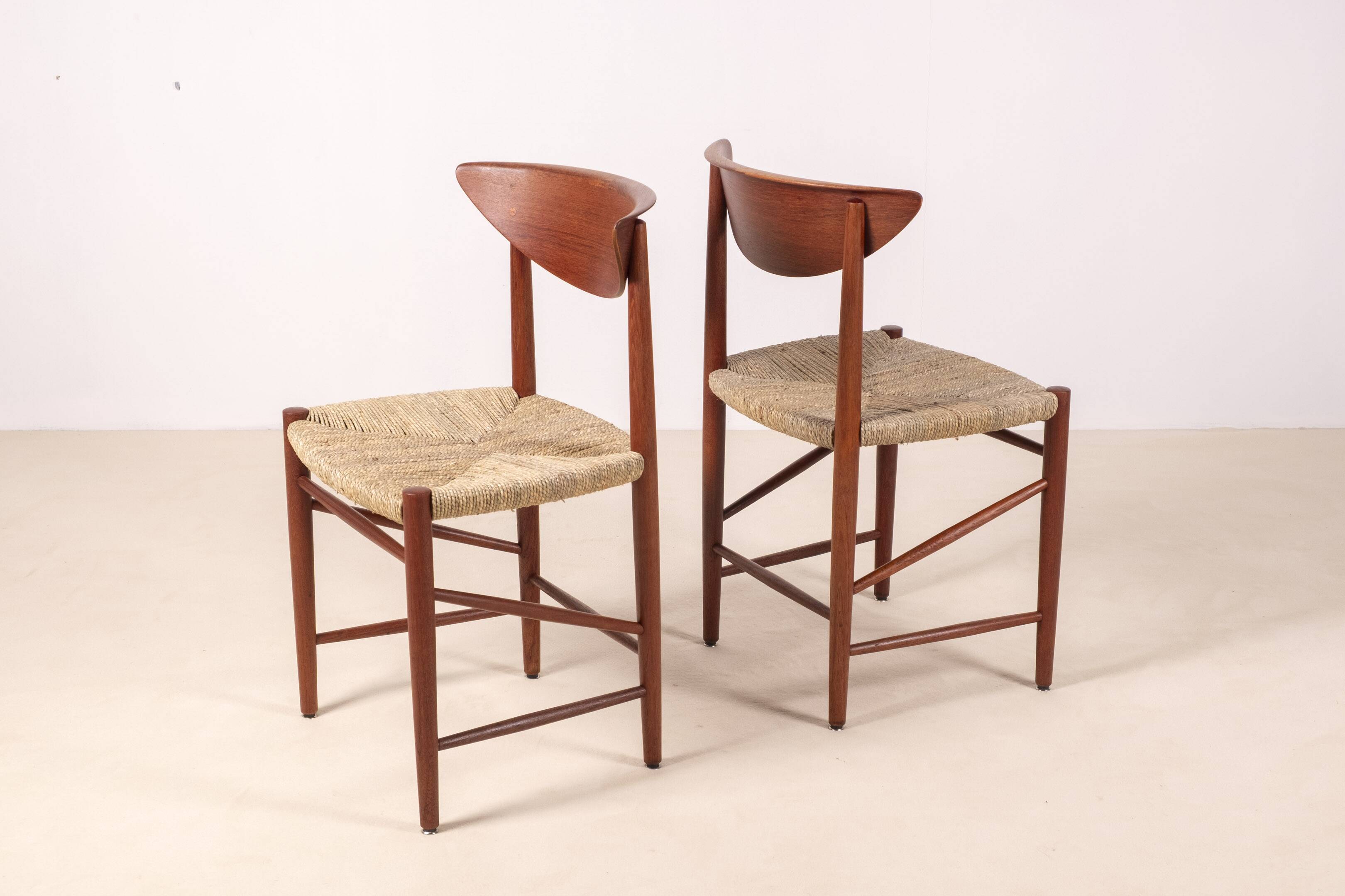 6x Peter Hvidt & Orla Mølgaard-Nielsen dining chair Model 316 in teak