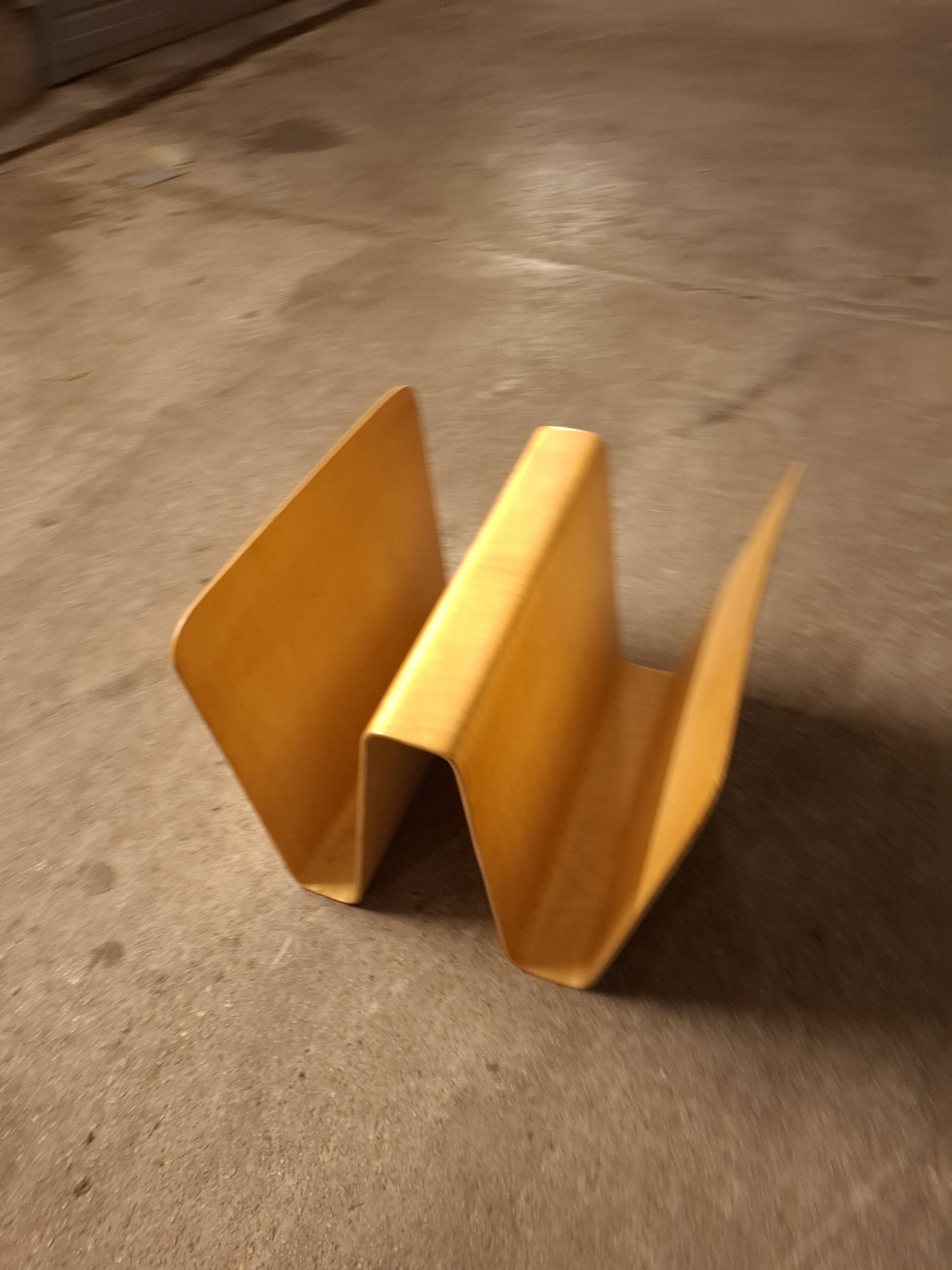 Wooden magazine rack from the 80s and 90s Habitat