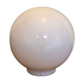 Abat jour globe en opaline