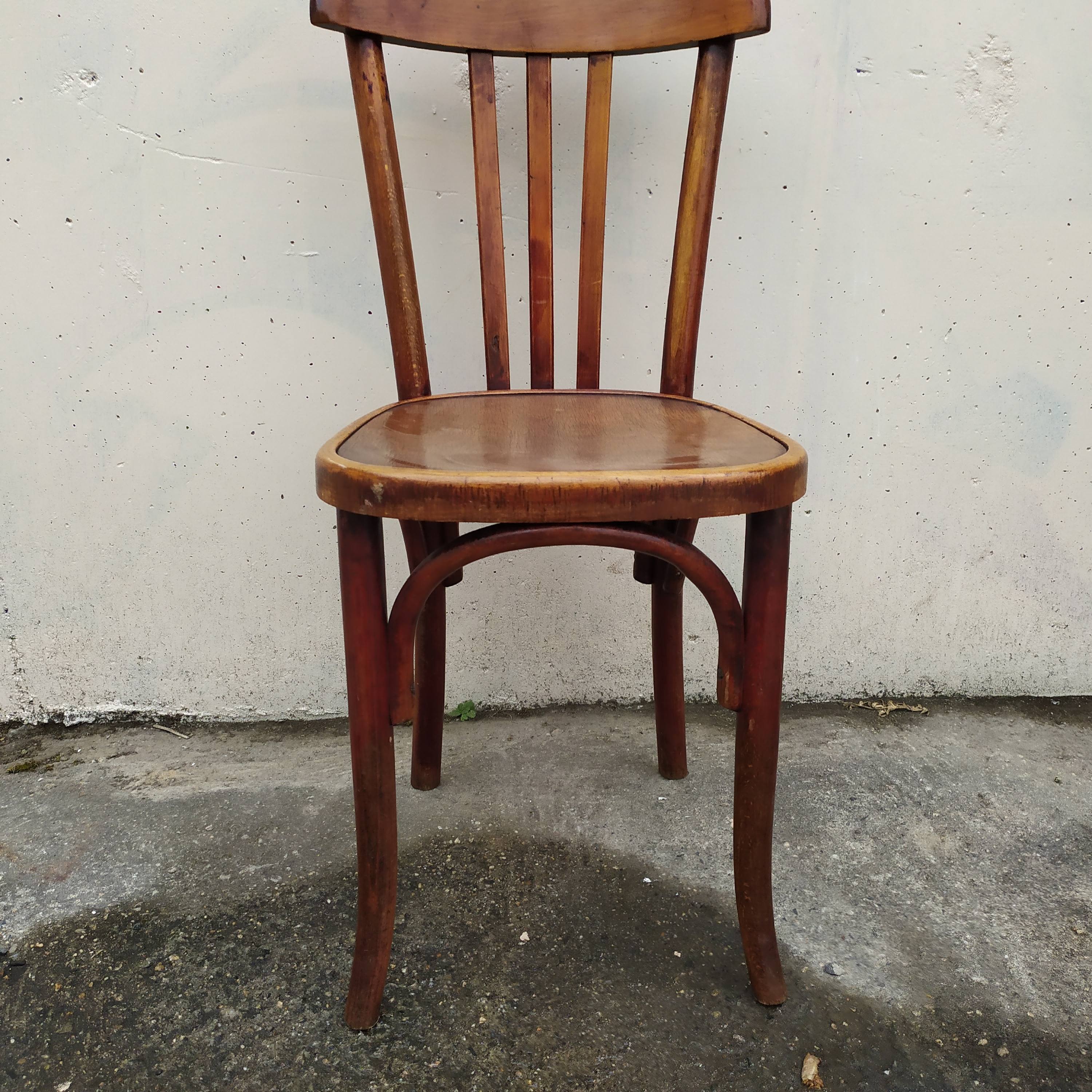 Lot de 18 chaises bistrot Fischel