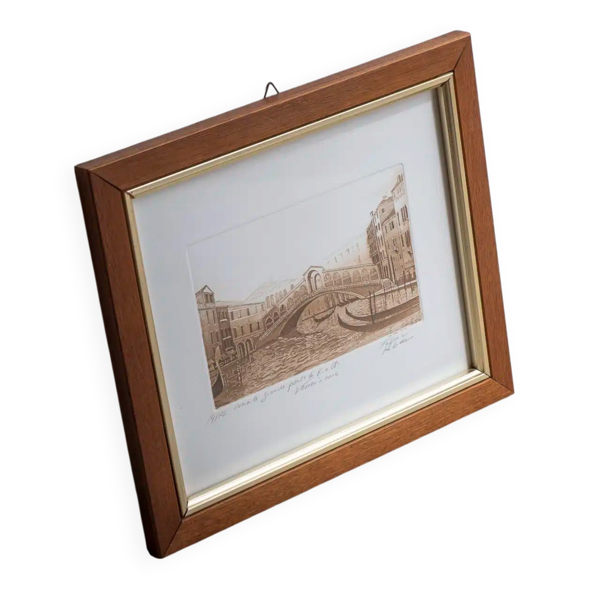 "Rialto" frame