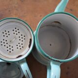 Pretty enamelled filter coffee maker