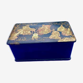 Boite Napoléon III carton bouilli laque chine décor empereur chinois