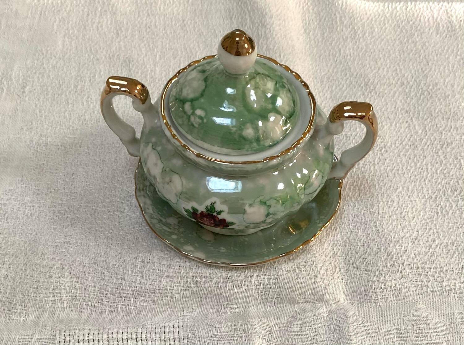 Complete tea and coffee service for 8 cups - Italian porcelain from the 1950s.