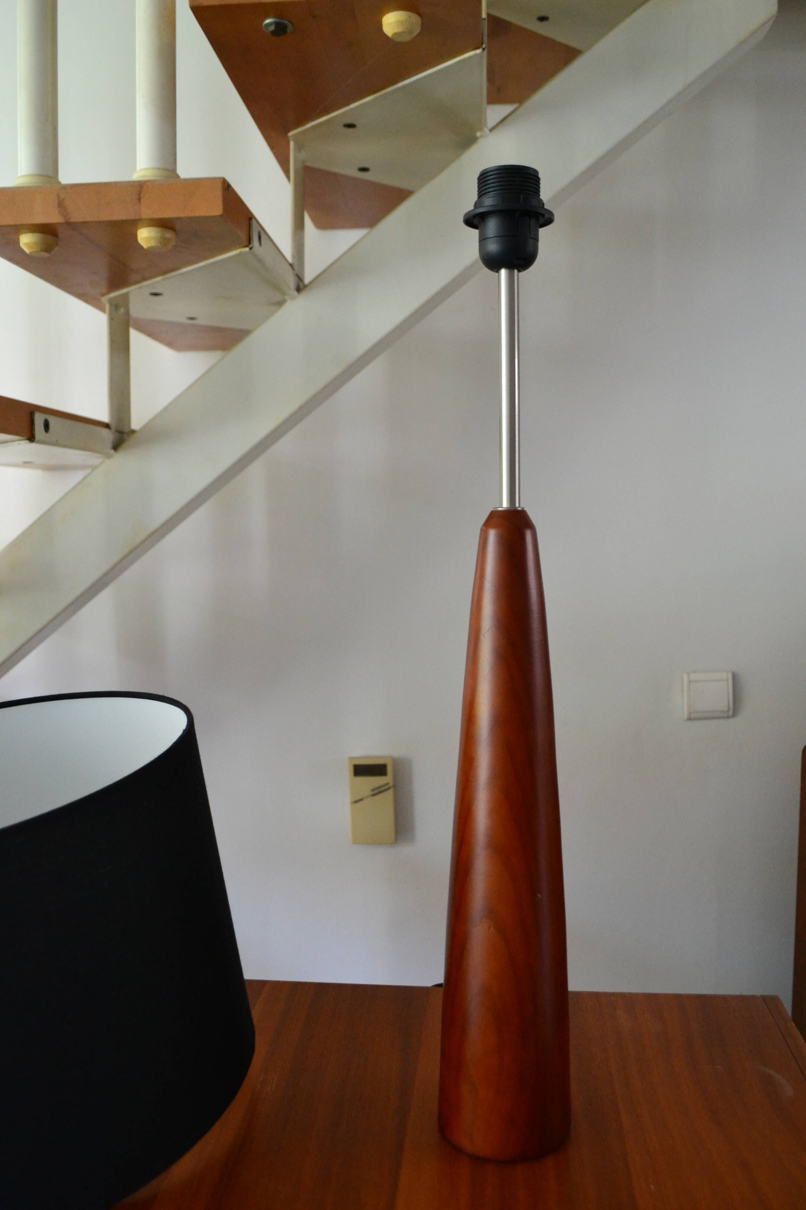 Lampe de table scandinave en teck, années 60