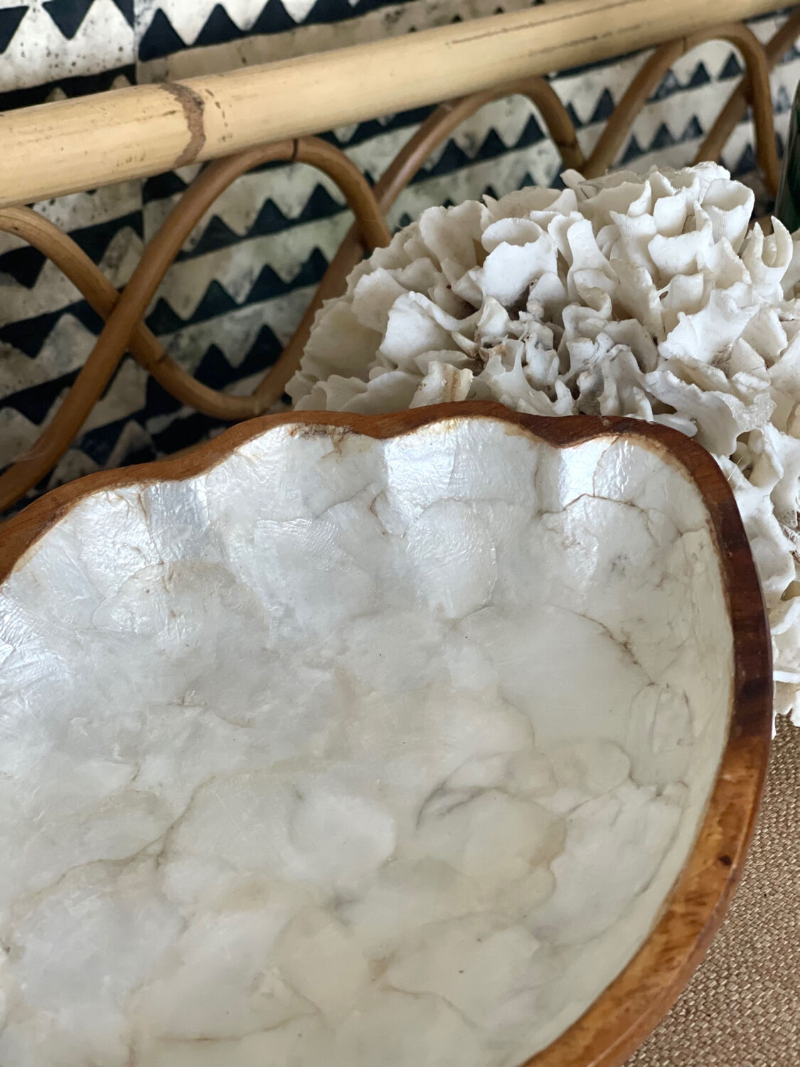 Empty pocket wood and mother-of-pearl