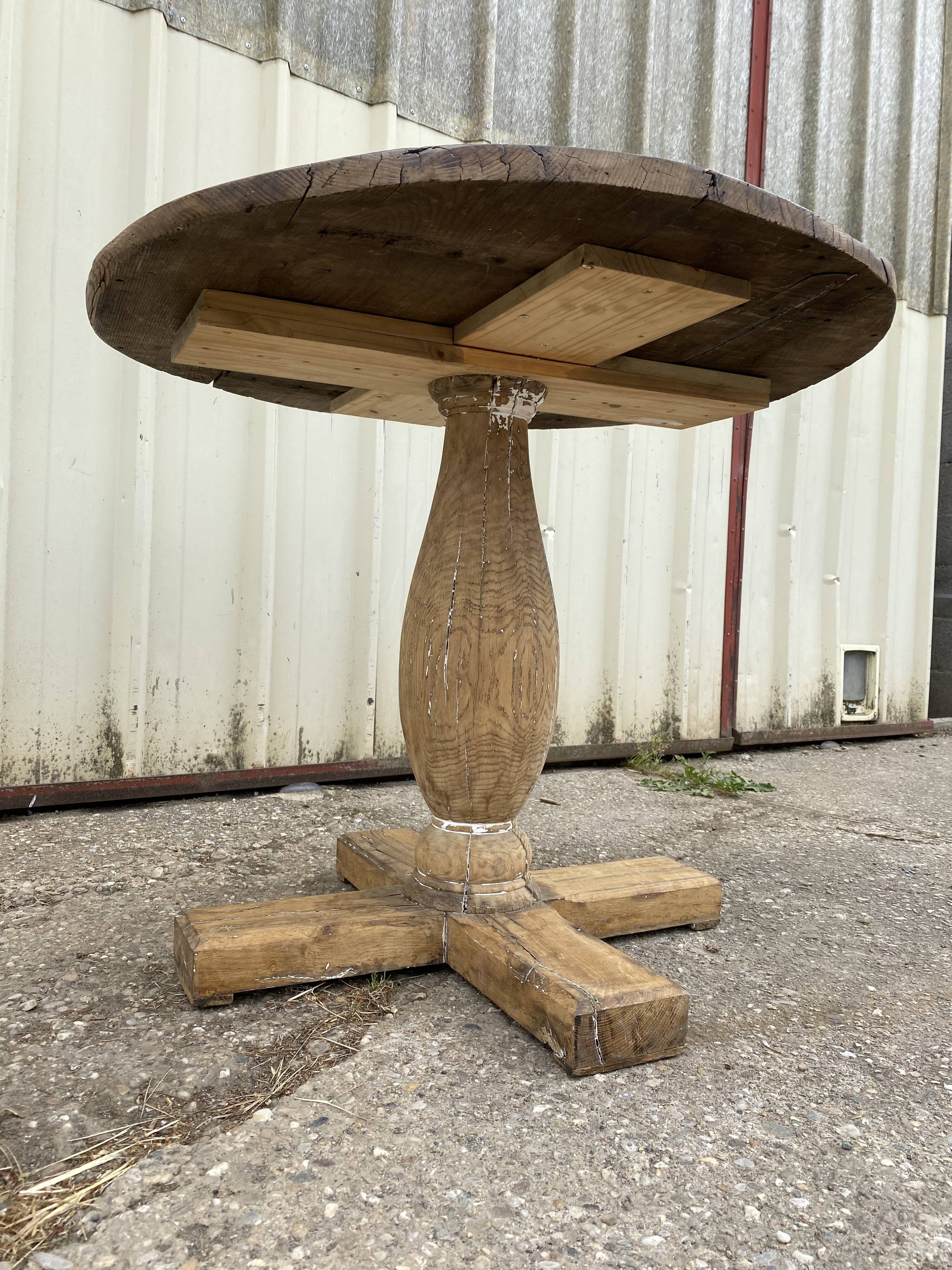 Bistro or winegrower round table