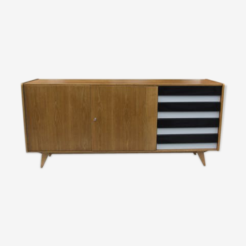 U-460 model buffet by Ji-Jiroutek for Interier Praha, 1960s