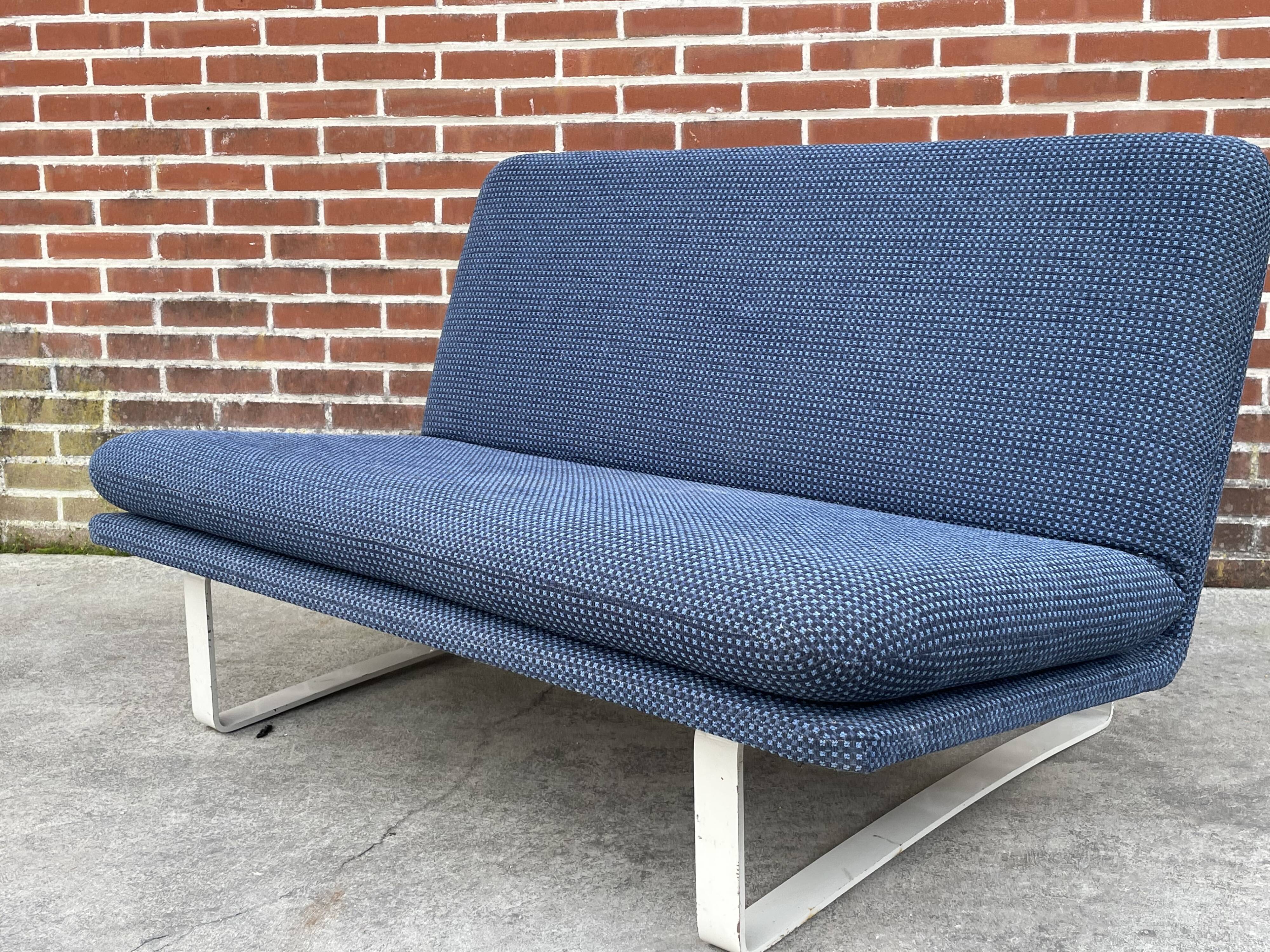 C684 sofa by Kho Liang Ie, Artifort 1960