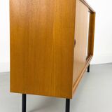 Buffet vintage en teck avec portes coulissantes, 1971