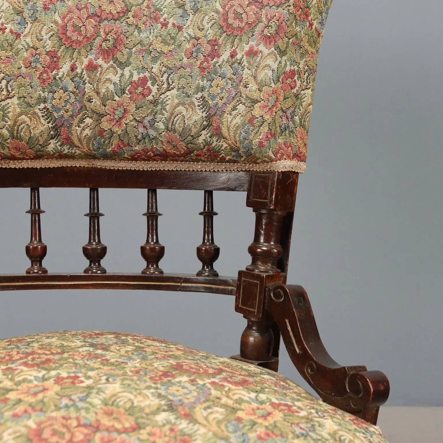 Victorian armchair with fabric pouf, England, 19th century.