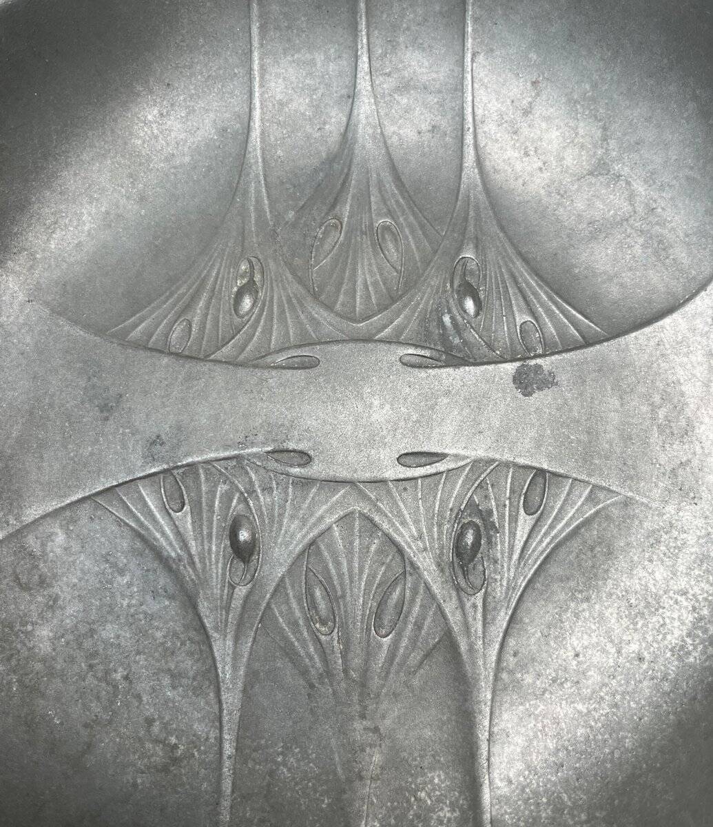 Art Deco Bowl in Tin 4913 by Kayser Zinn