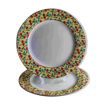 Assiettes plates cerises
