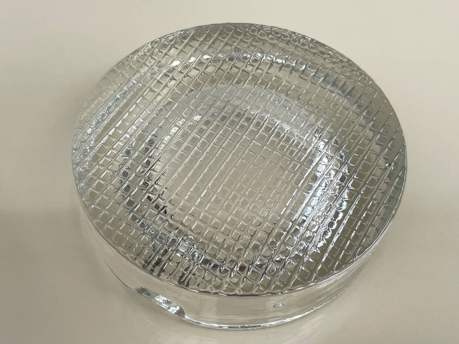 Vintage ashtray in brutalist glass/nordic design