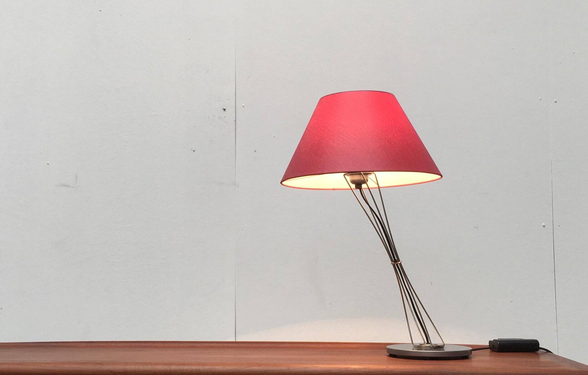Contemporary table lamp Liz by Yaacov Kaufmann for Lumina