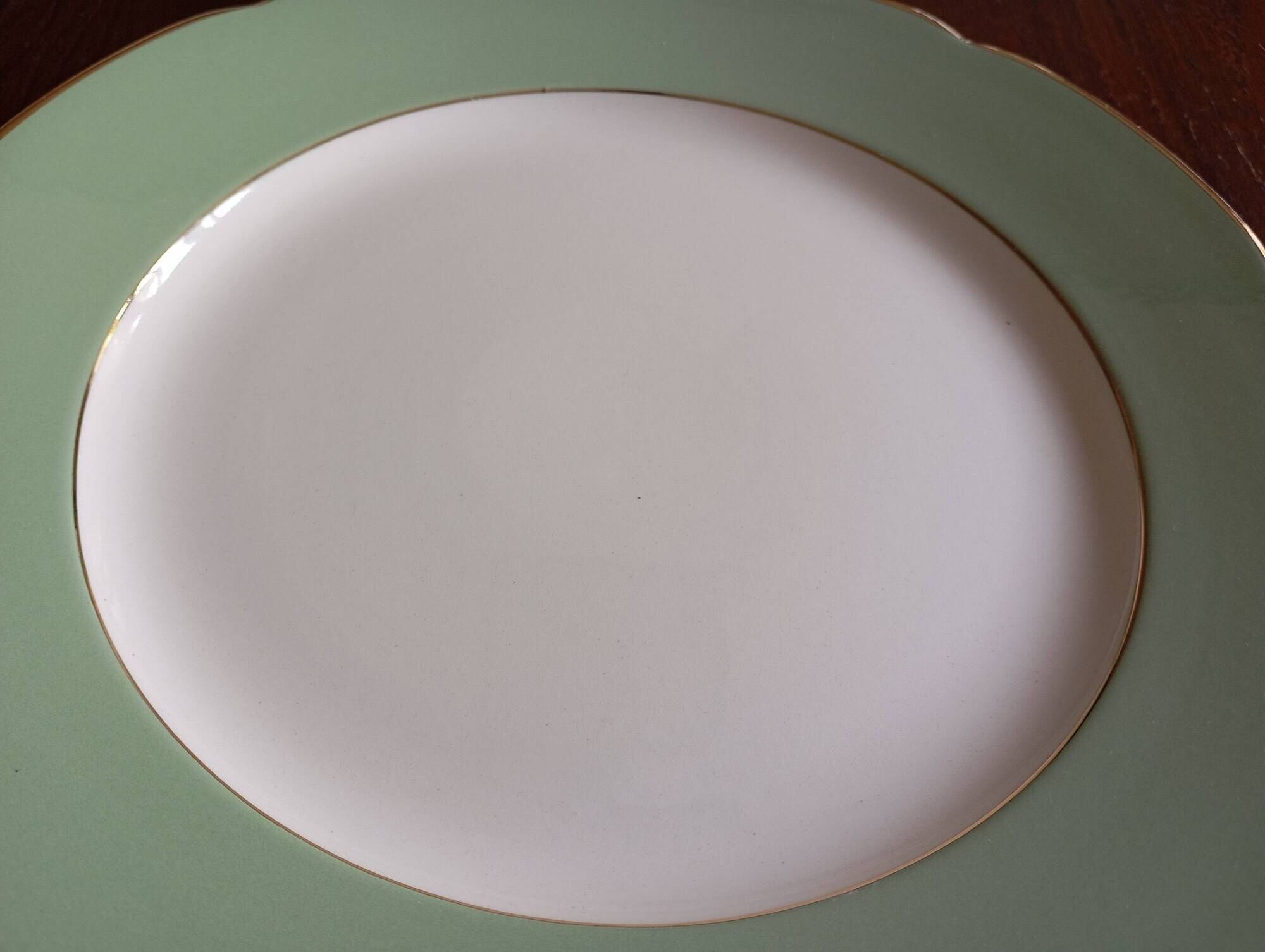 Villeroy & Boch Mettlach celadon and gold round dish, vintage 1960s