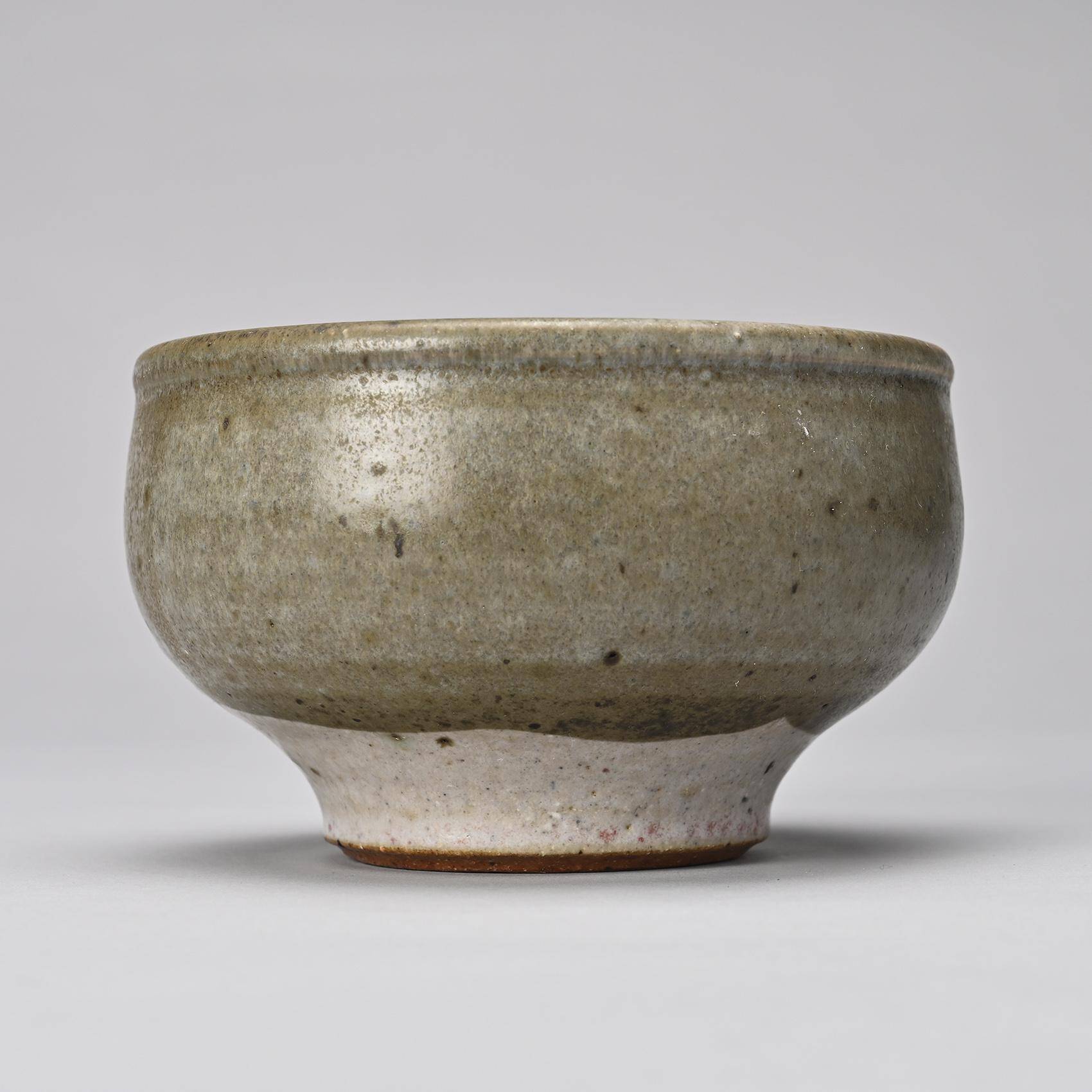 Bowl on pedestal by ceramist Edouard Chapallaz, circa 1970