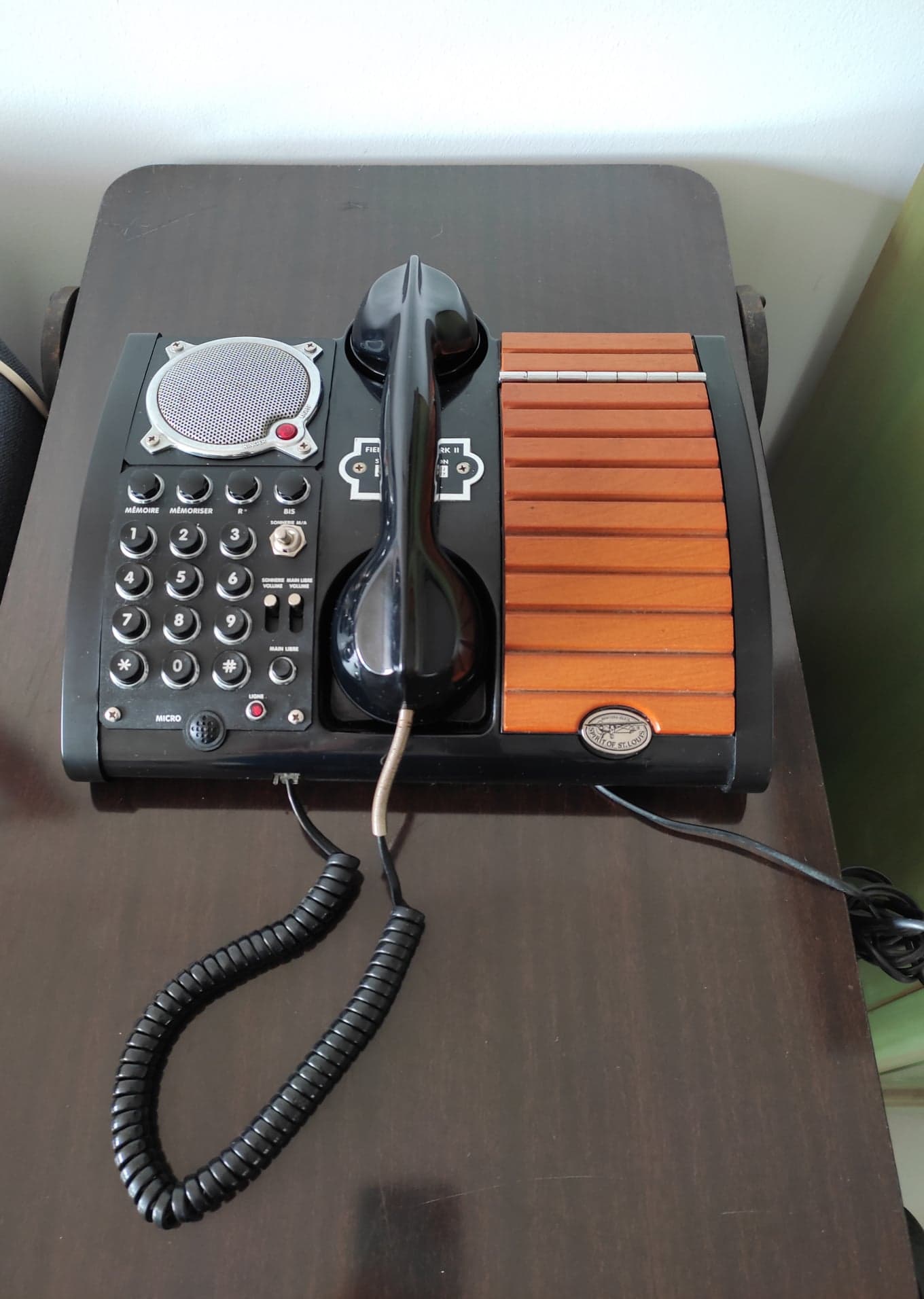 Vintage phone "Spirit of St. Louis" S.O.S.L . MARK II