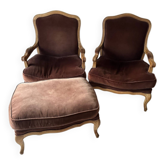 Set of 2 armchairs and 1 footstool