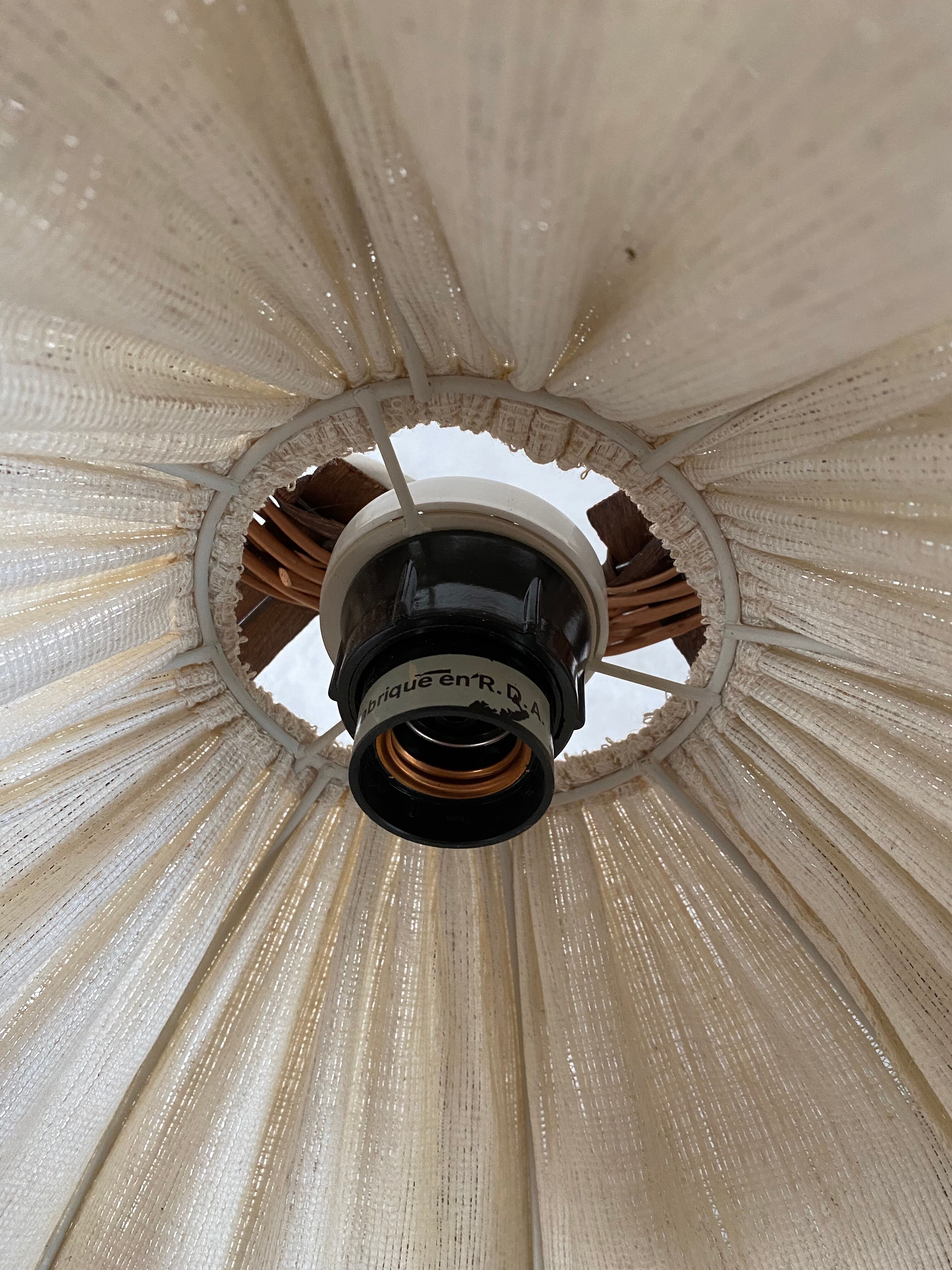 Vintage suspension lamp in rattan and linen