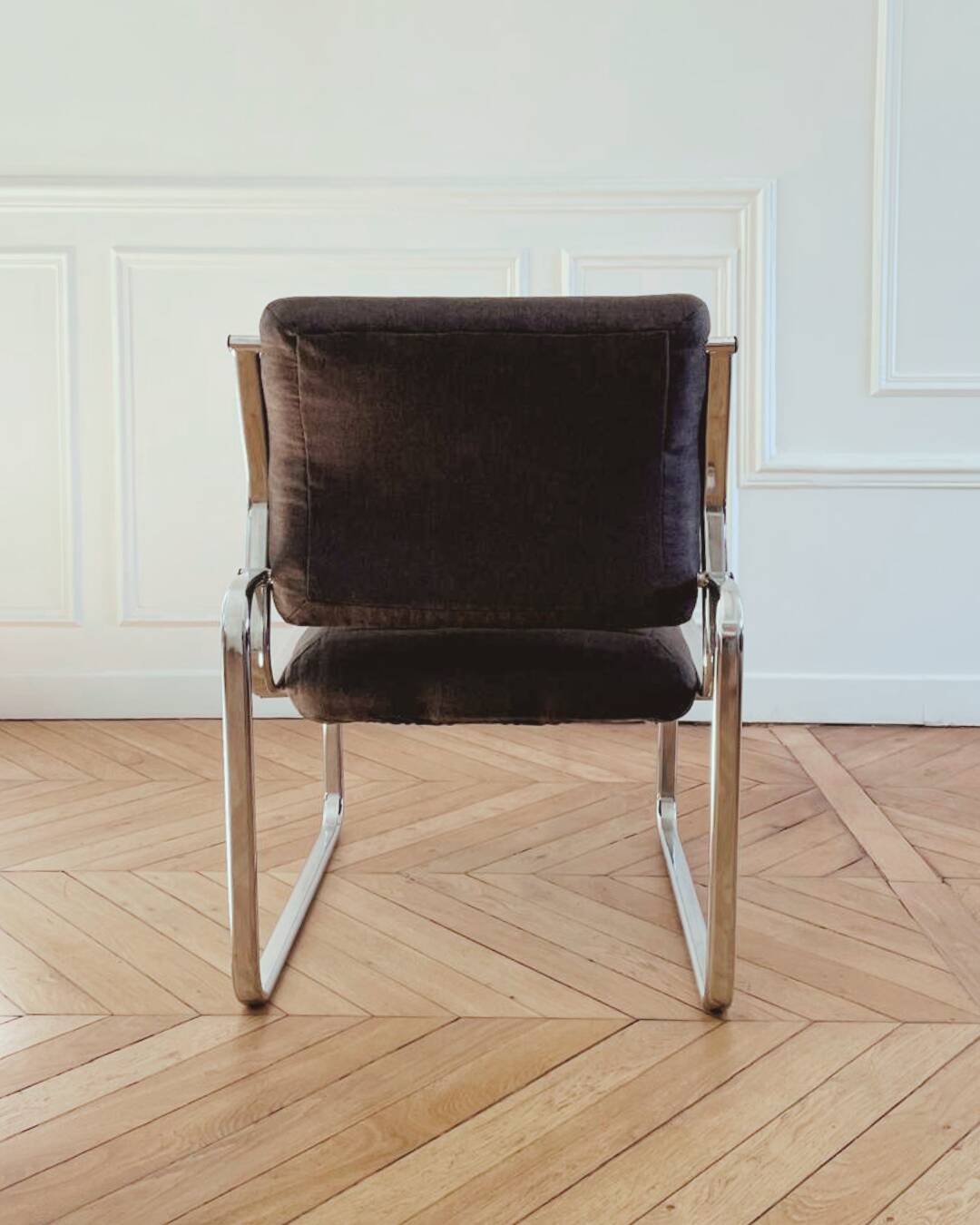 Fauteuil/ Chauffeuse vintage rénovée, années 70