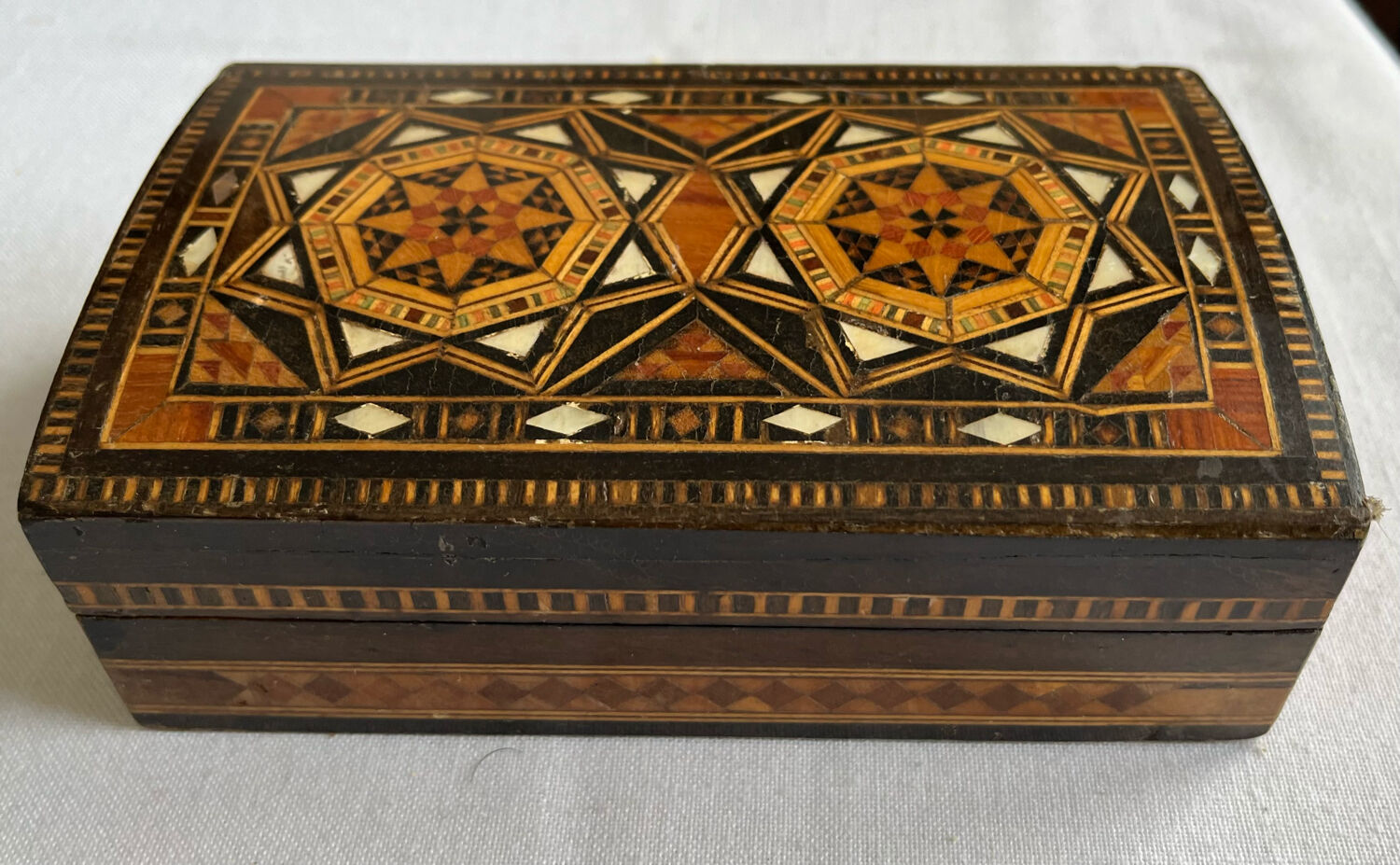 Inlaid wooden box