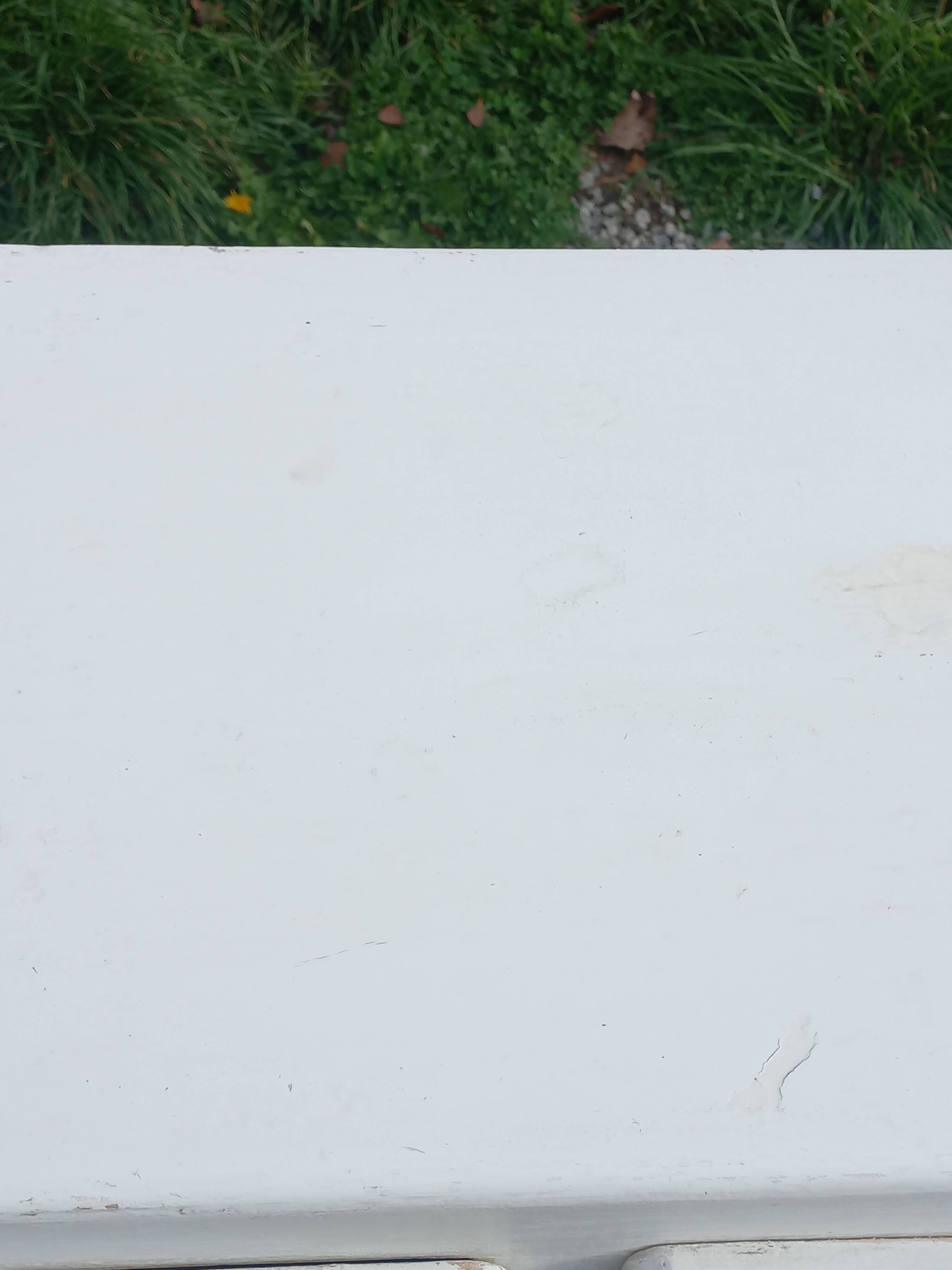 Buffet parisien patine blanche des années 50