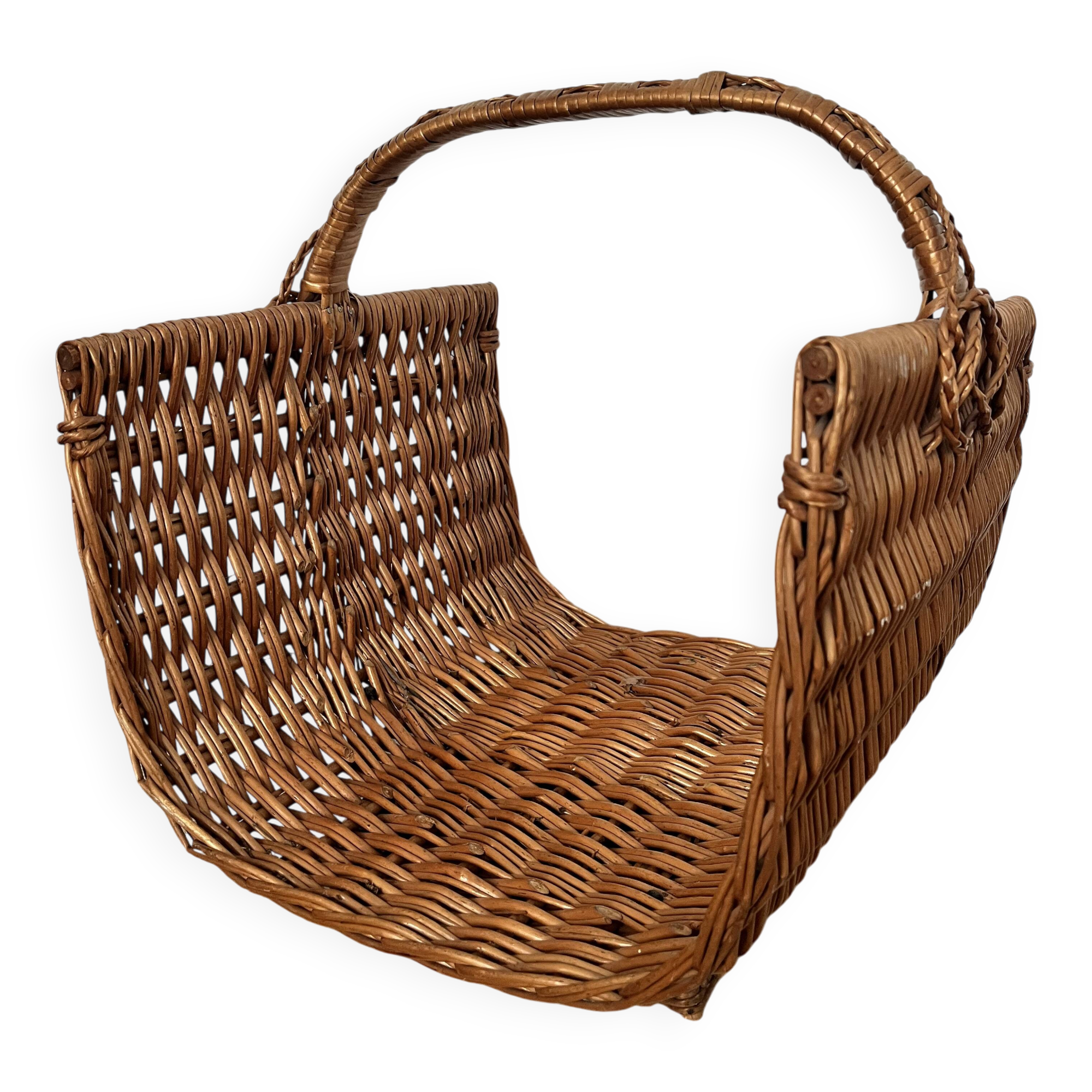 Log basket, woven wicker