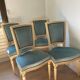 Suite de 4 chaises velours