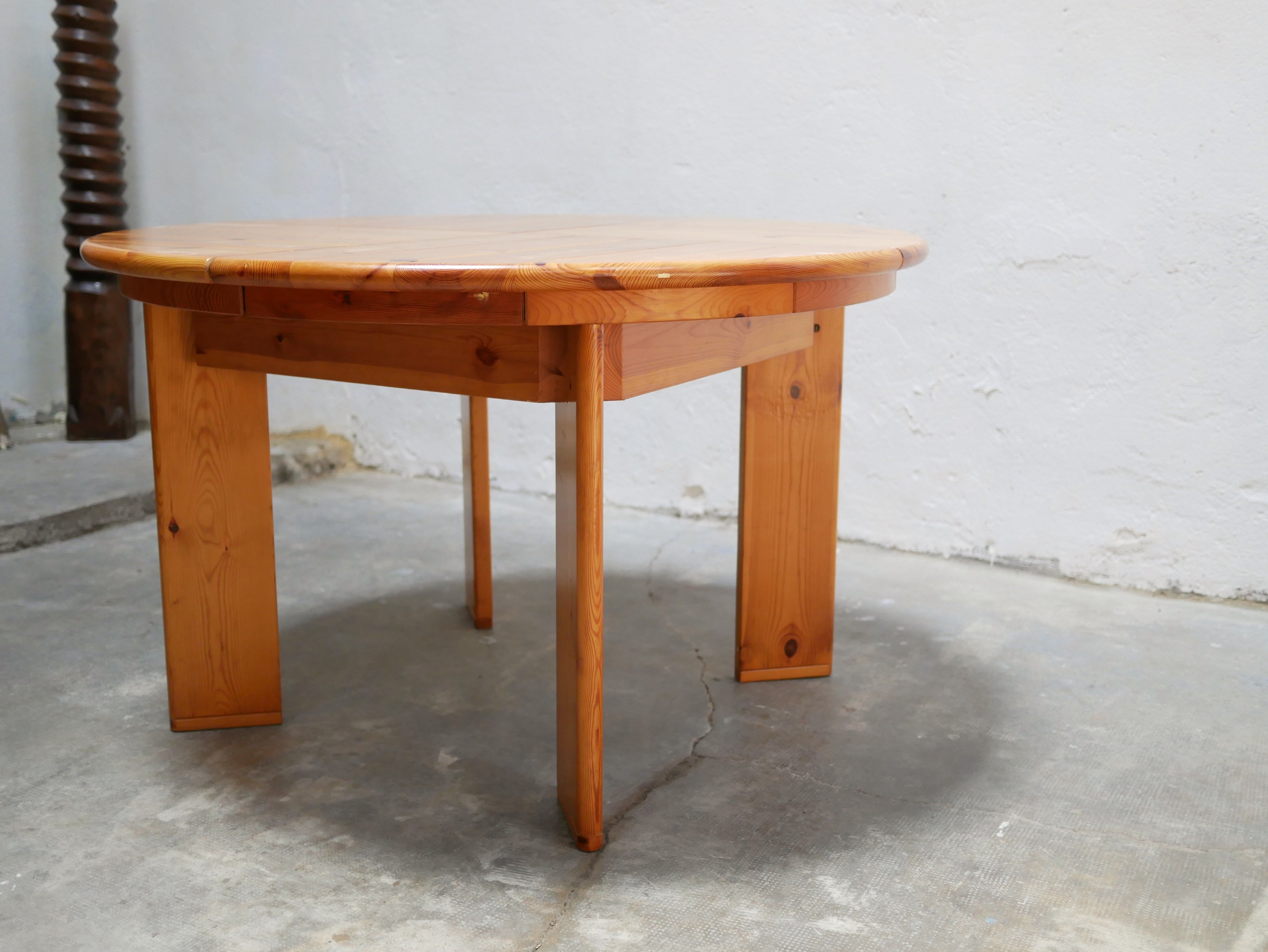Vintage stretch dining table and 4 chairs by S. Coppola for Roche Bobois