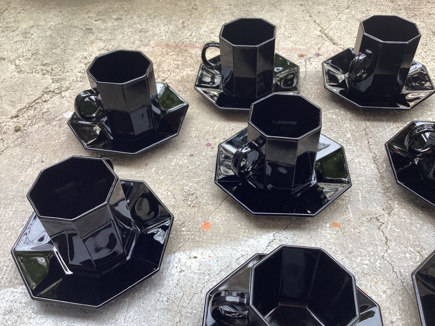 Large 11-cup coffee service Arcoroc vintage Esso collection