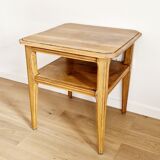 Coffee table in oak