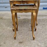 Venetian nesting table