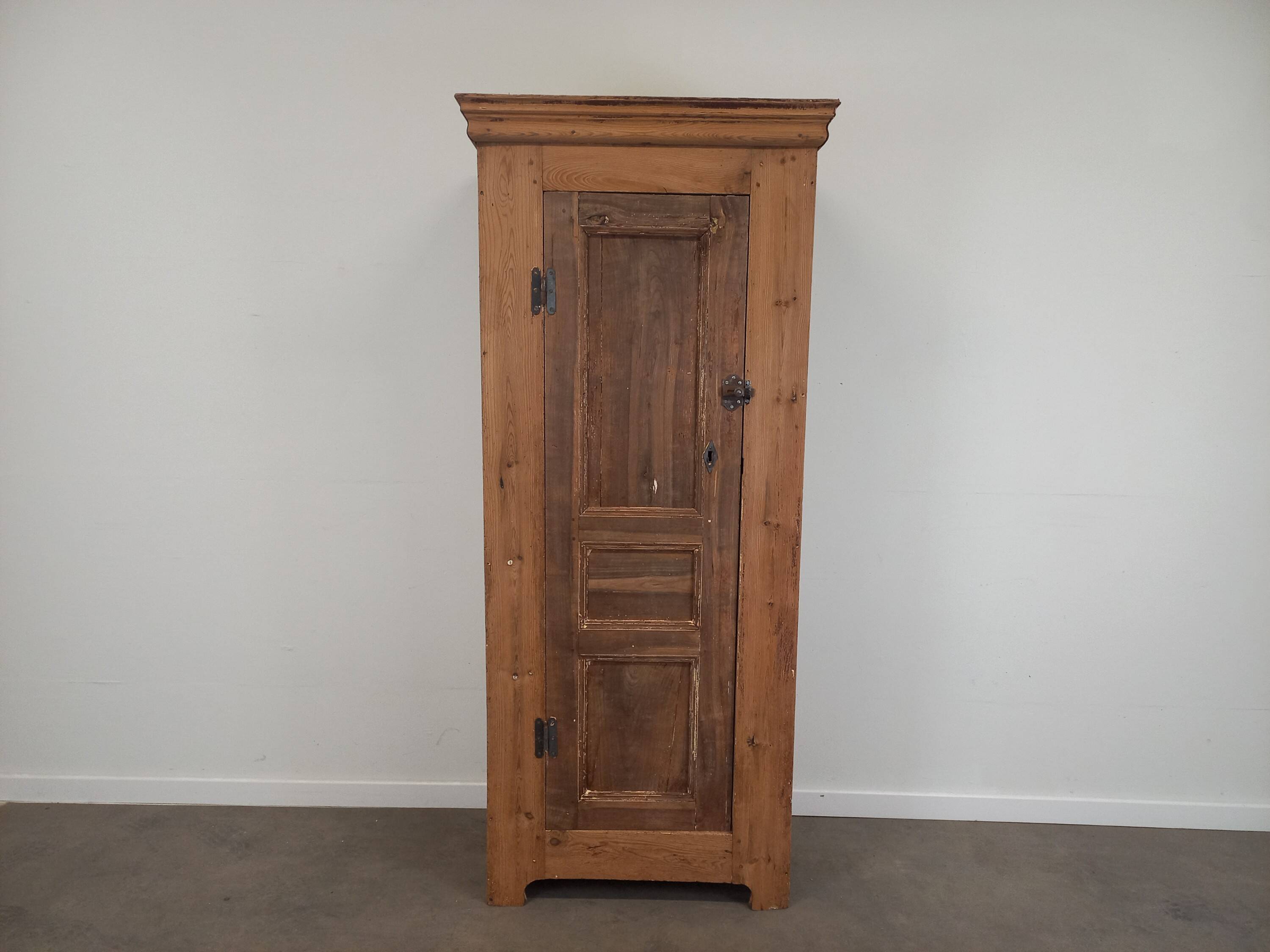 Parisian fir wardrobe