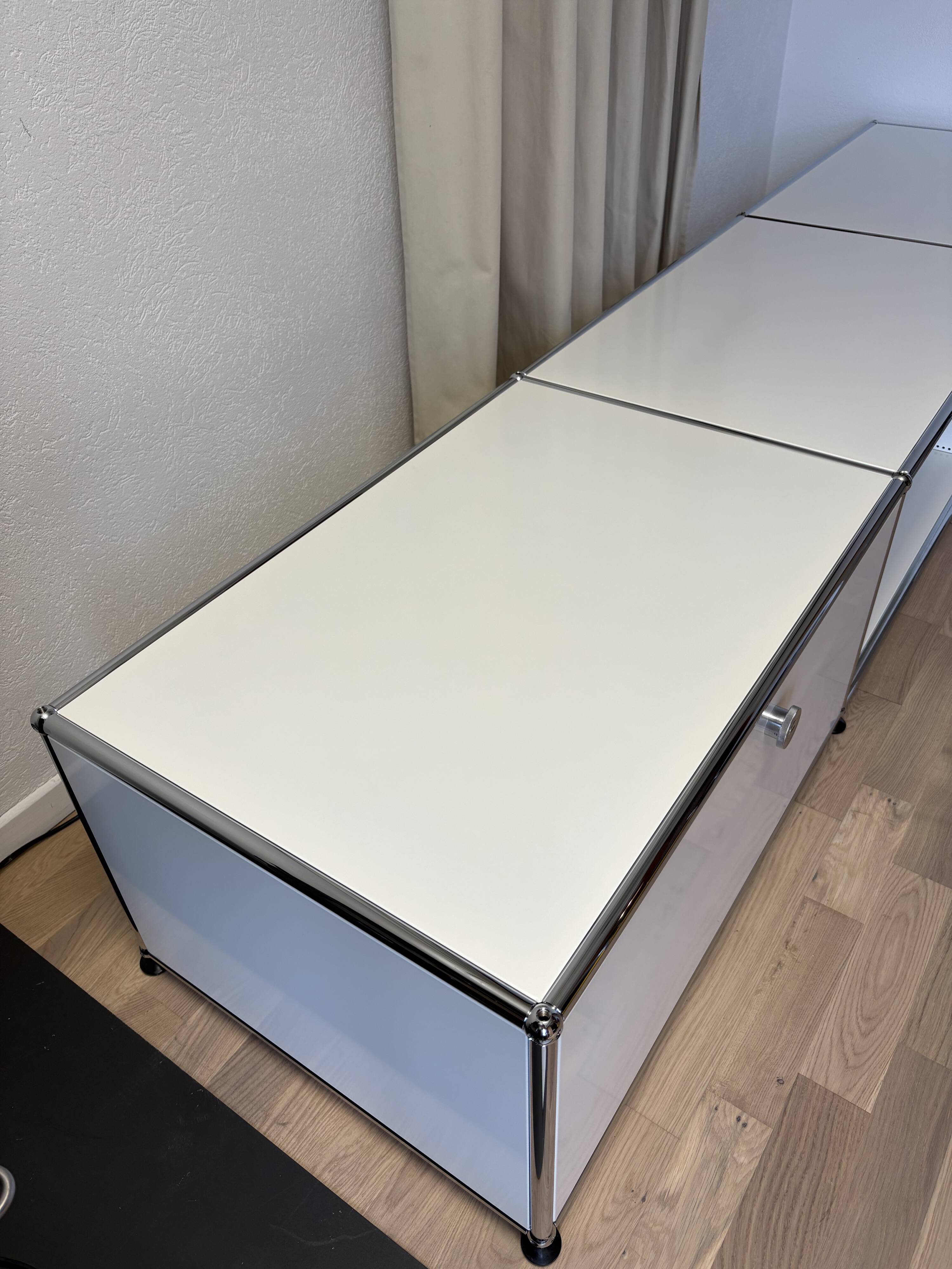 Meuble TV USM Haller blanc pur