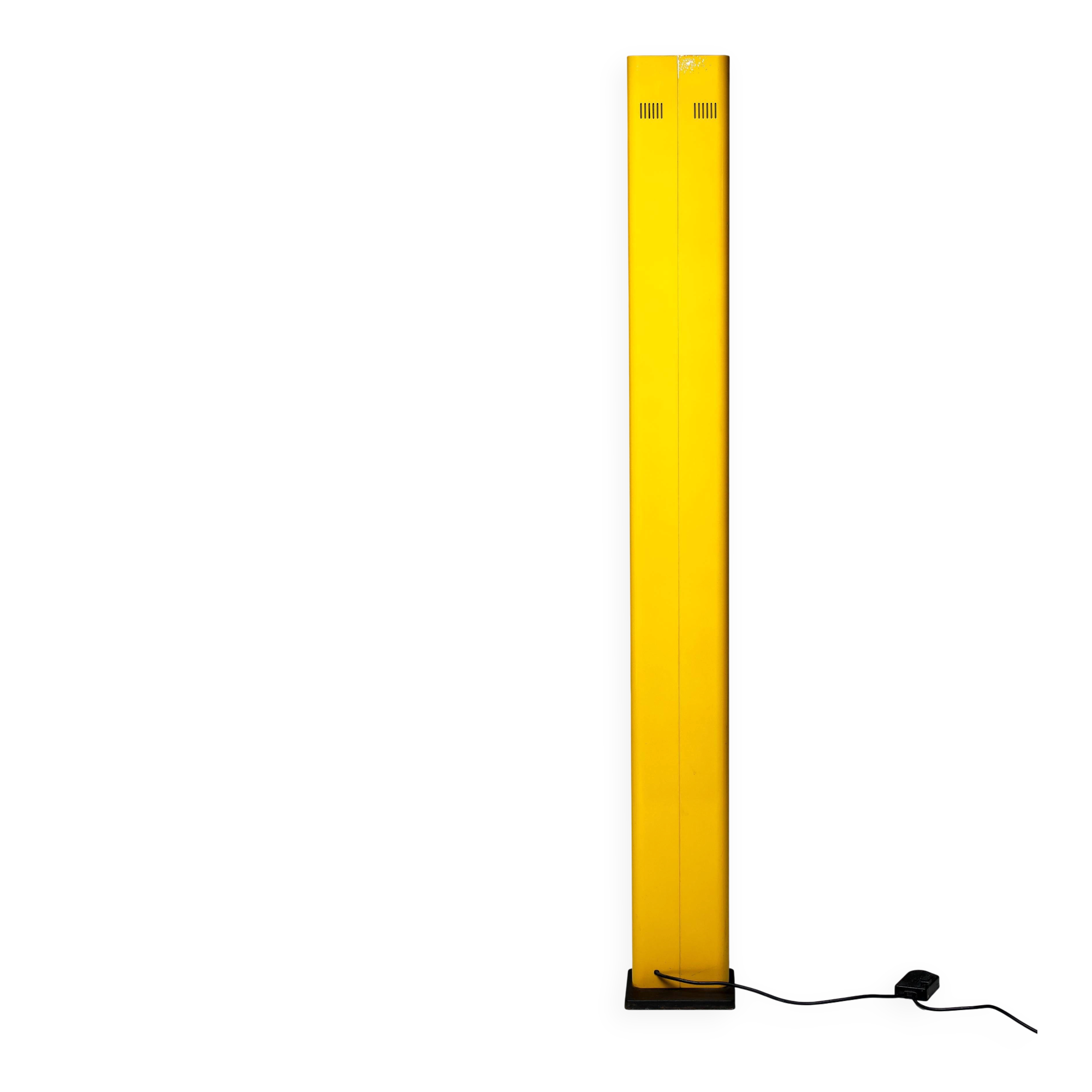 Bright yellow Italian floor lamp by Gianfranco Frattini, 1970s.