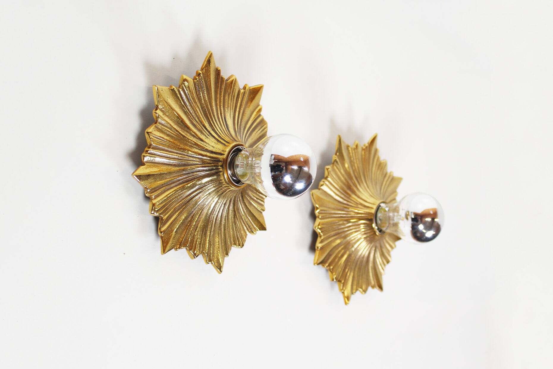 Rare set of 1950s bronze sunburst wall lamps – Germany 1950s