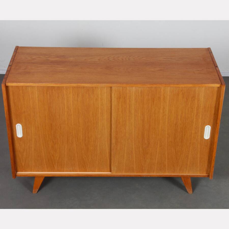 Oak chest of drawers, model U-452, by Jiroutek for Interier Praha, 1960