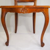 6 old wooden and canning chairs