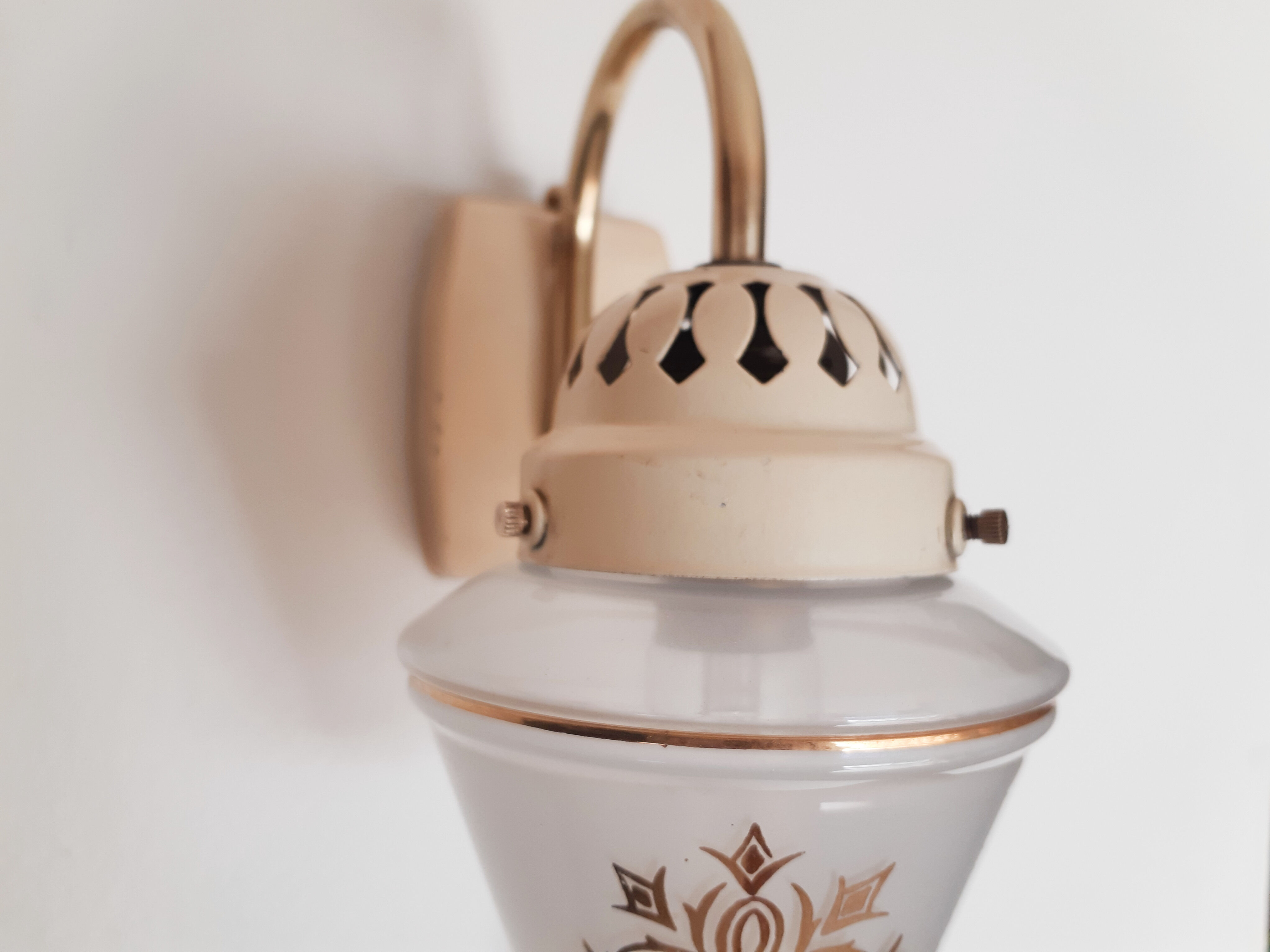 Wall lamp , bedside lamp , vintage , 50s