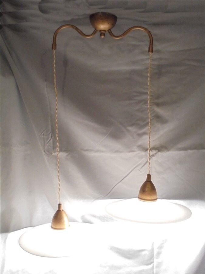 Opaline suspensions