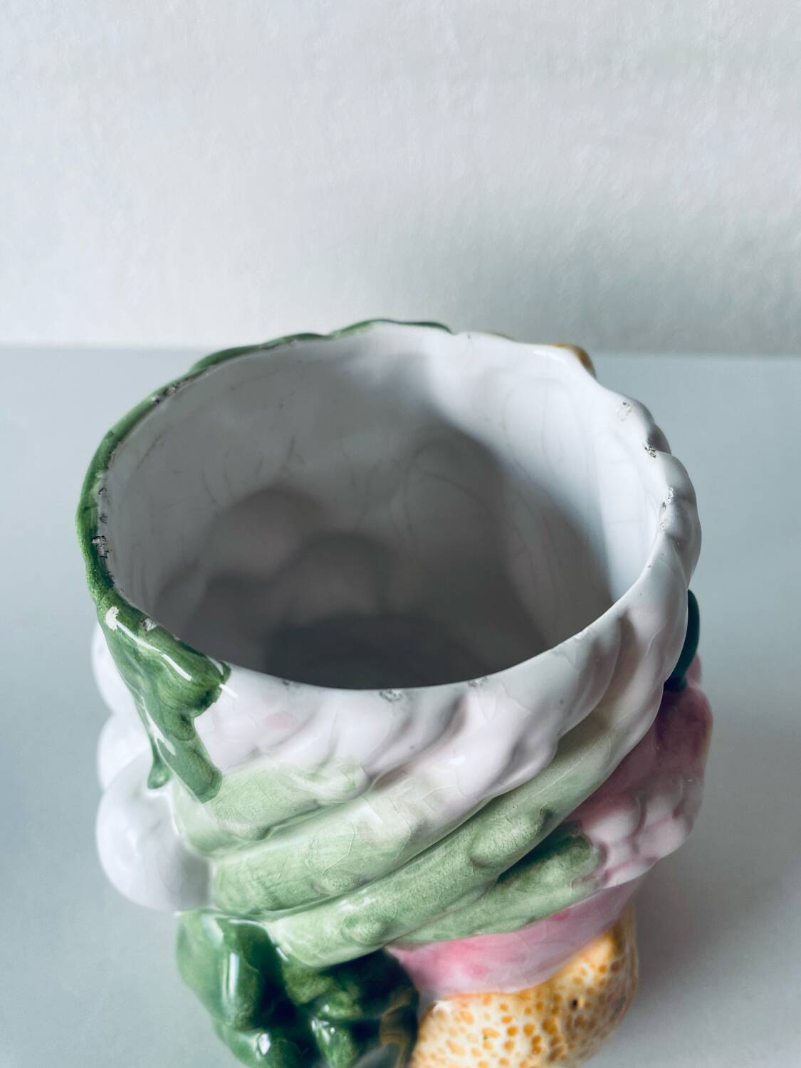 Vegetable slip vase