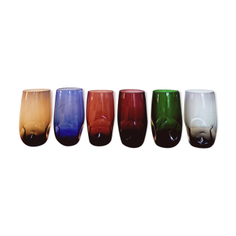 Service 6 vintage coloured glasses