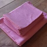 Tablecloth with 12 damask napkins