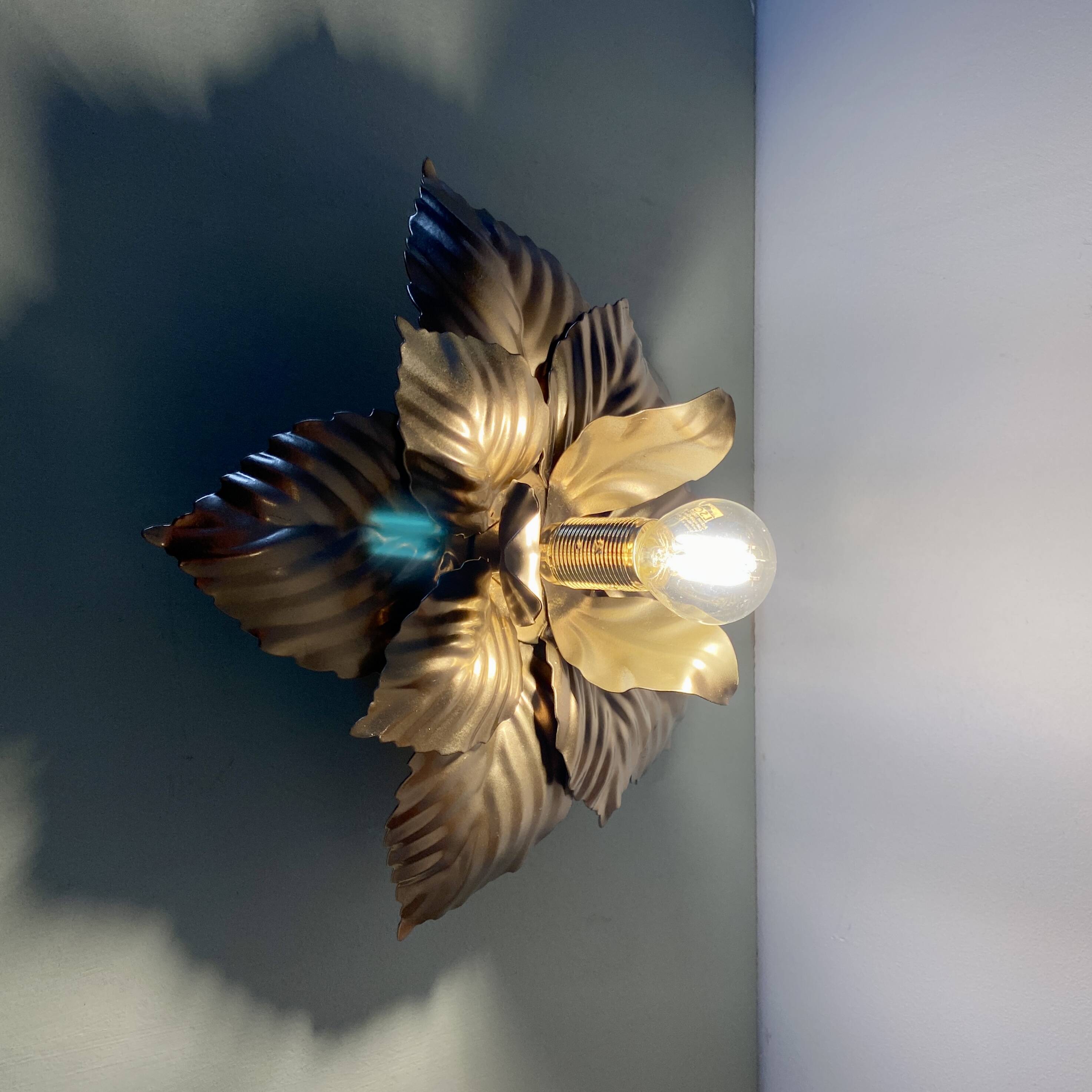 Vintage wall light in gold metal