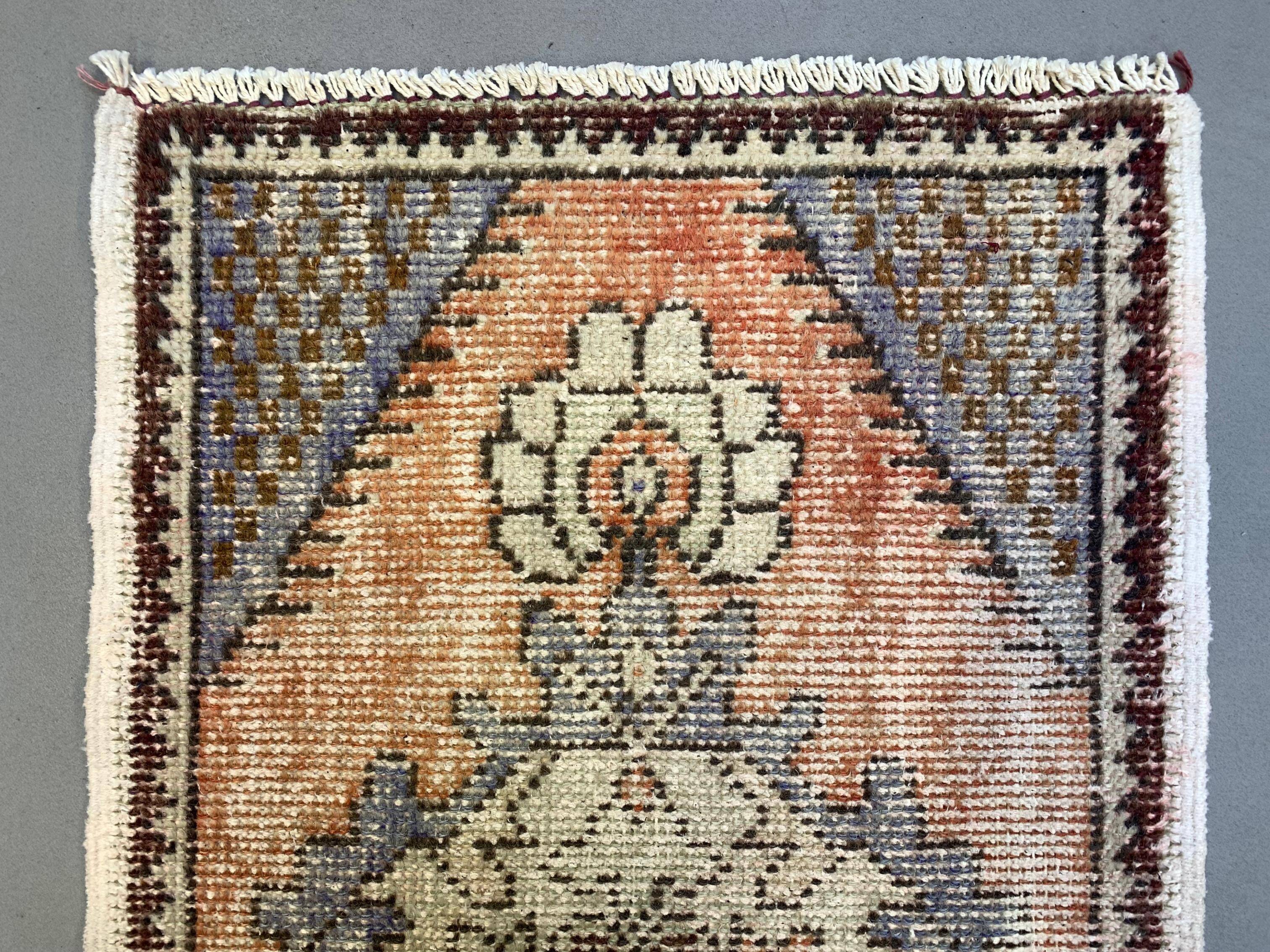 Small Vintage Turkish Rug 97x51 cm, Short Runner, Tribal, Shabby, Mini Carpet