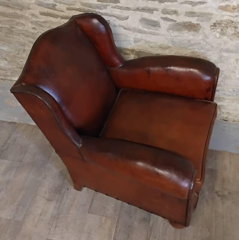 Fauteuil club ancien à oreilles