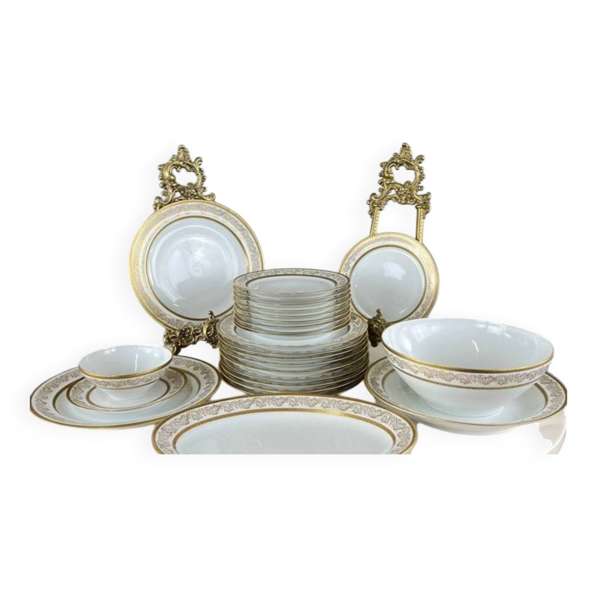 25 Piece Limoges Porcelain Service, 20th Century