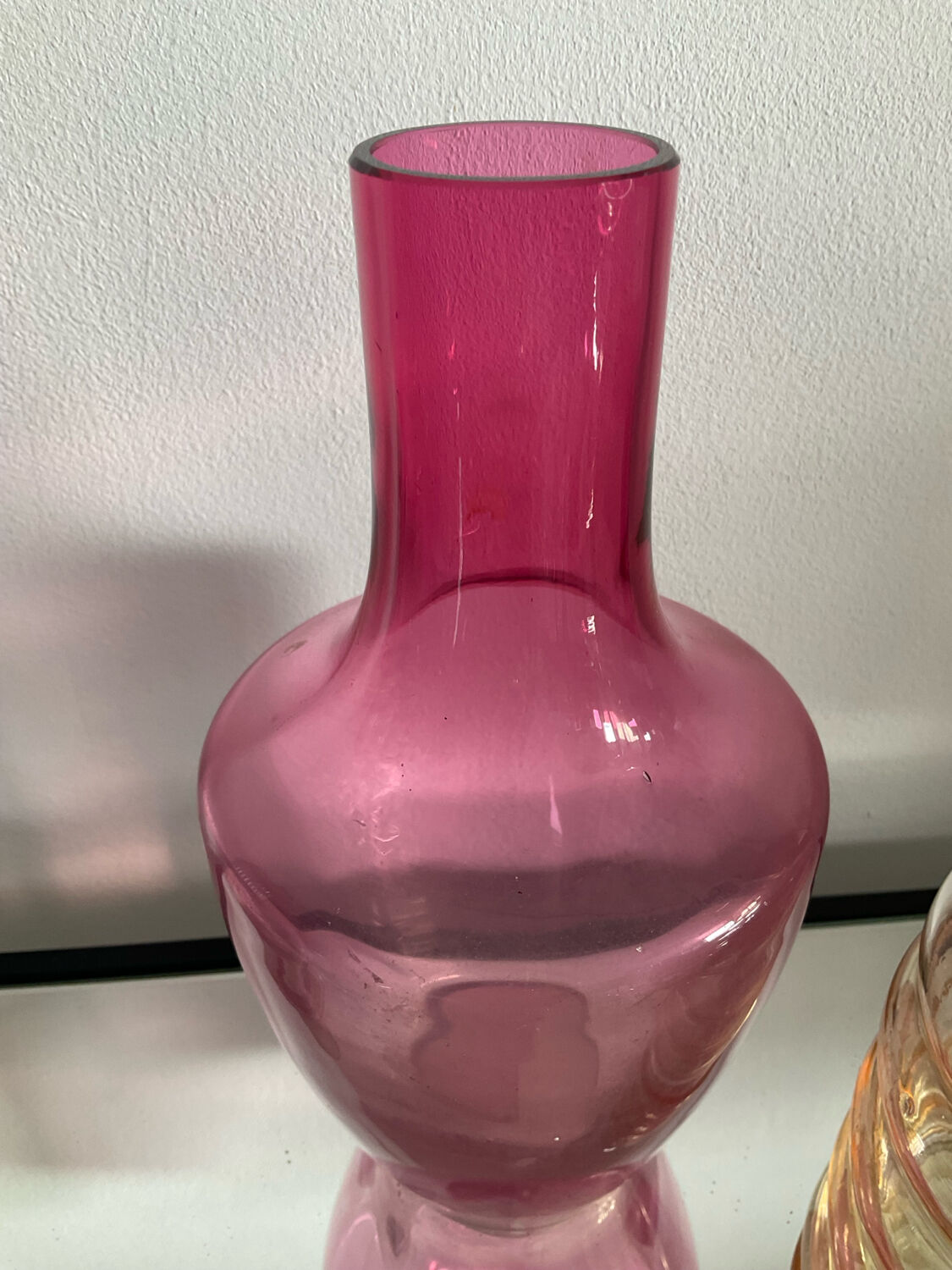 Série de 4 vases vintage en verre coloré