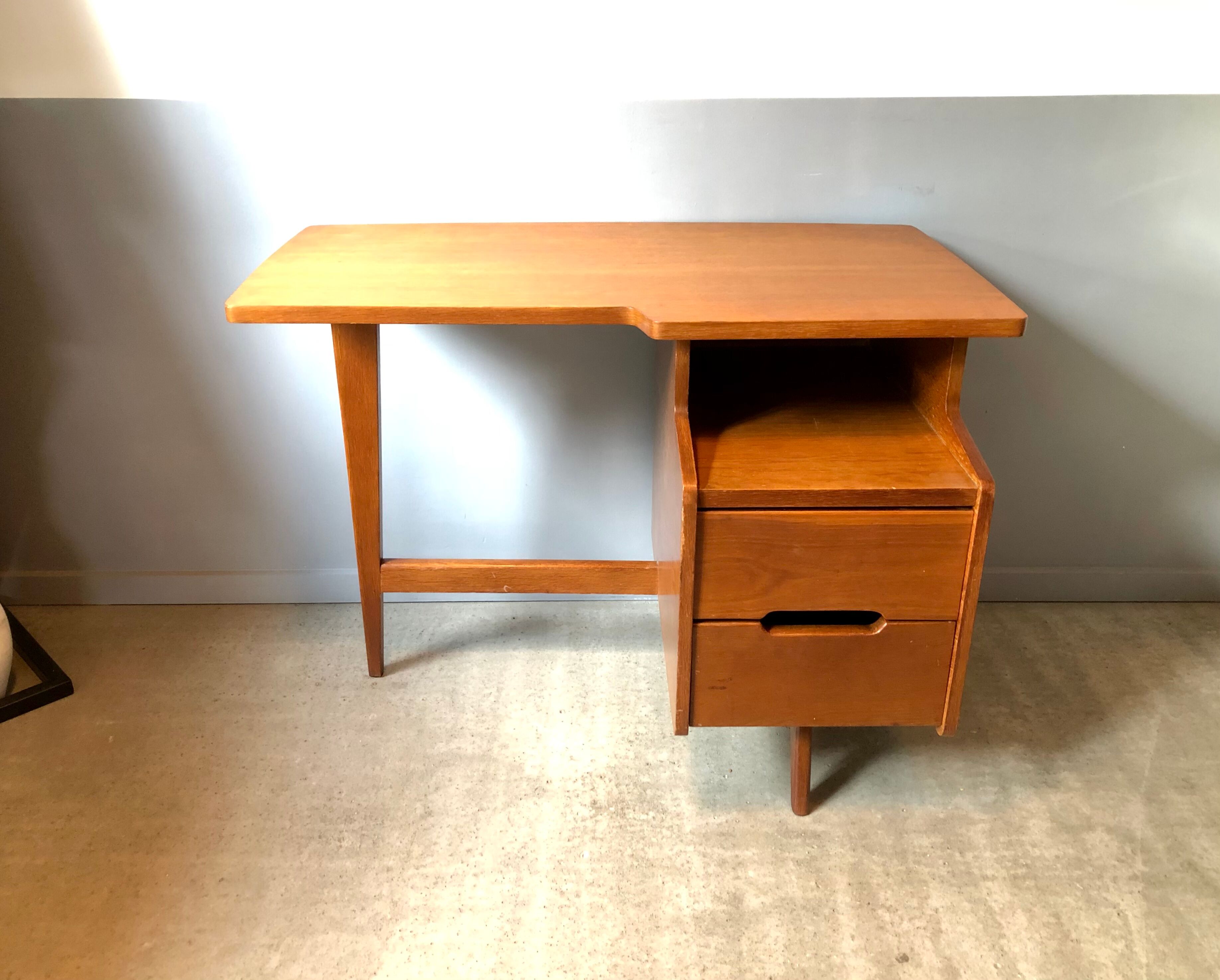 Bureau et tabouret Jacques Hauville